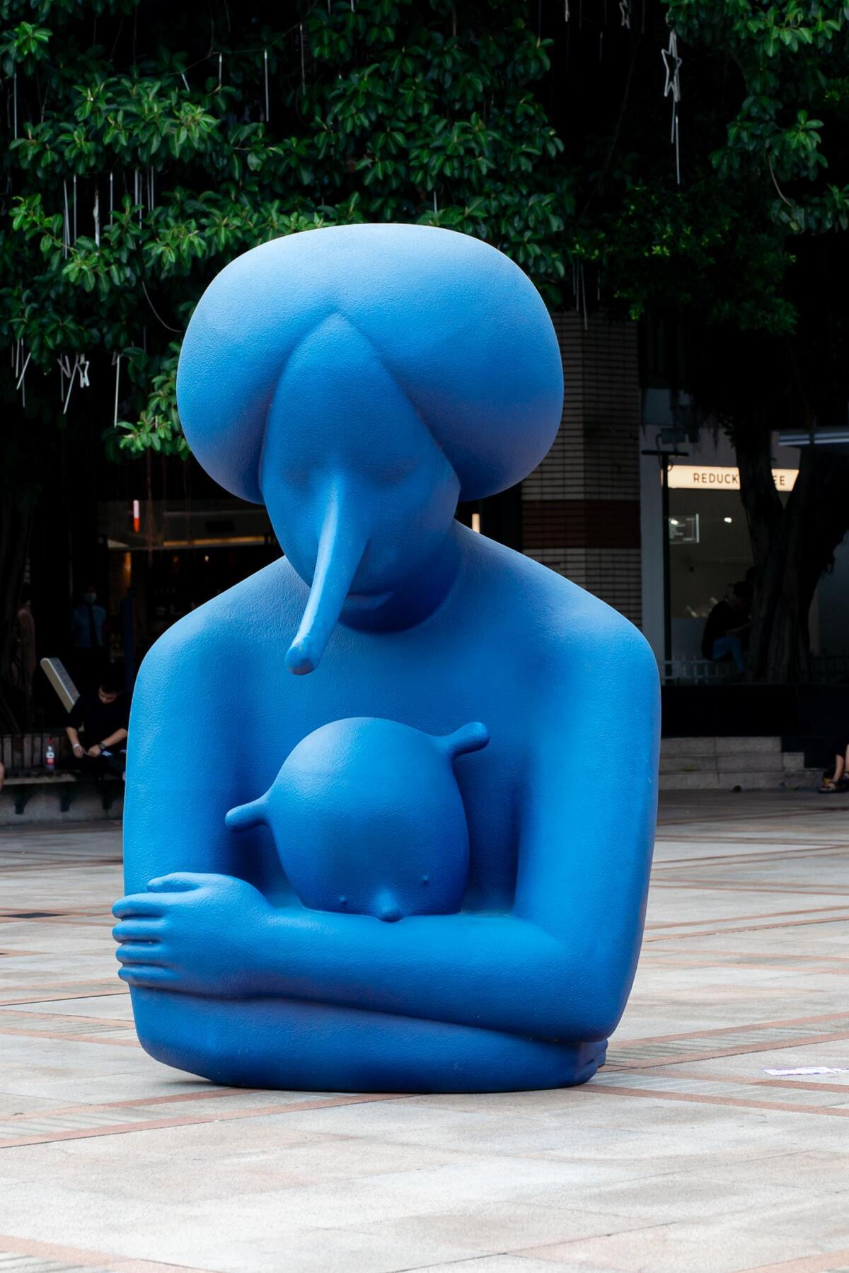 广州国际公共雕塑艺术节：打造城市文化名片，展现艺术之美